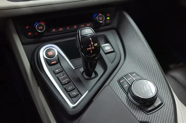 2019 BMW i8 Roadster