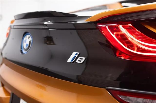 2019 BMW i8 Roadster