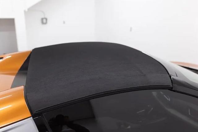 2019 BMW i8 Roadster