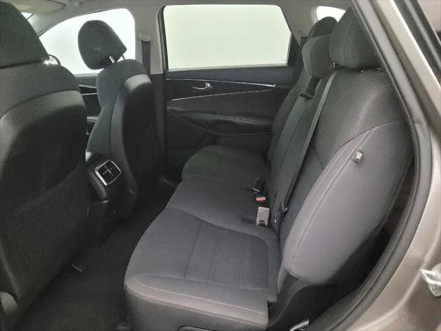 2017 Kia Sorento 3.3L LX