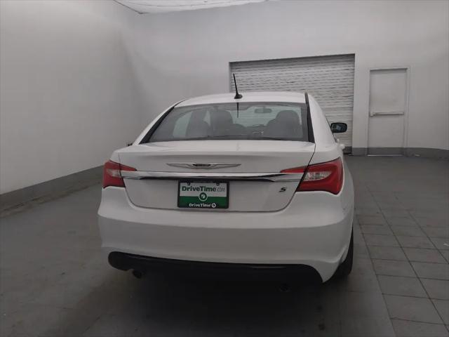 2014 Chrysler 200 Touring