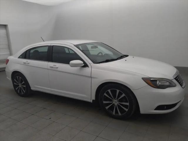 2014 Chrysler 200 Touring