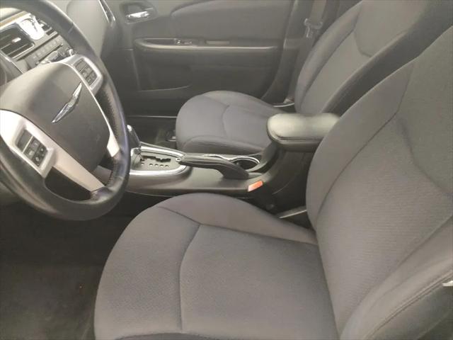 2014 Chrysler 200 Touring