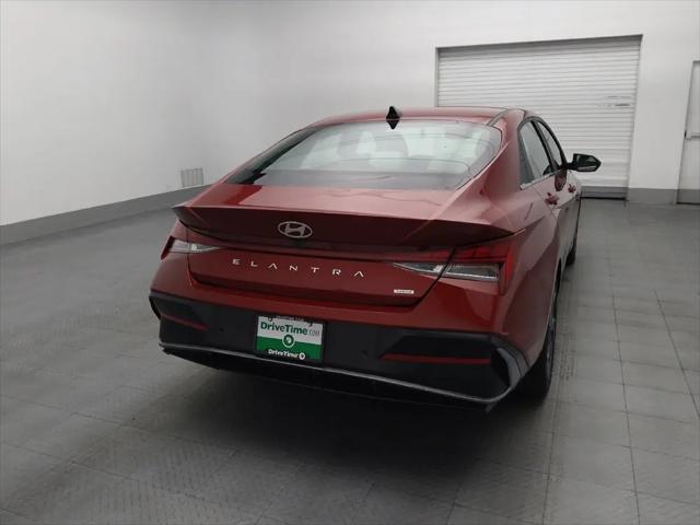 2024 Hyundai Elantra Hybrid Limited
