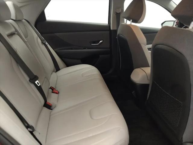 2024 Hyundai Elantra Hybrid Limited