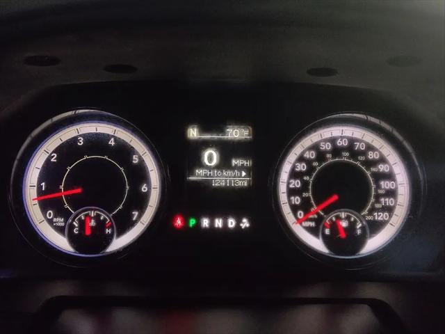 2019 Ram 1500 Classic SLT Crew Cab 4x2 6'4" Box