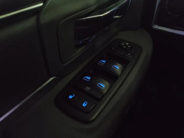 2019 Ram 1500 Classic SLT Crew Cab 4x2 6'4" Box