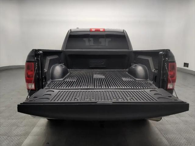 2019 Ram 1500 Classic SLT Crew Cab 4x2 6'4" Box