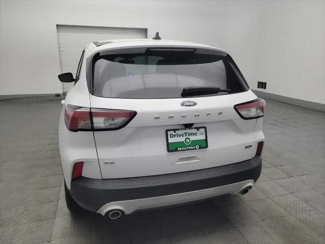 2021 Ford Escape SE Hybrid