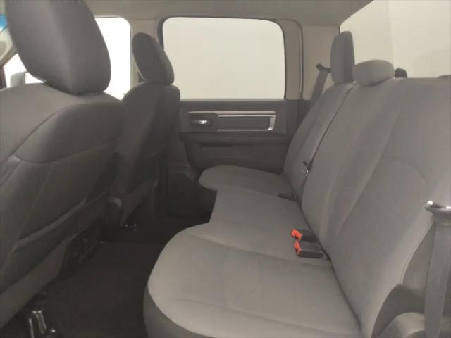 2022 Ram 1500 Classic SLT Crew Cab 4x2 5'7" Box