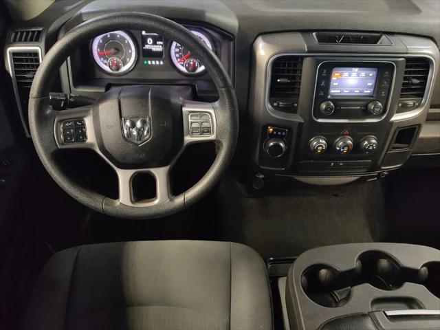 2022 Ram 1500 Classic SLT Crew Cab 4x2 5'7" Box