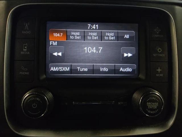 2022 Ram 1500 Classic SLT Crew Cab 4x2 5'7" Box
