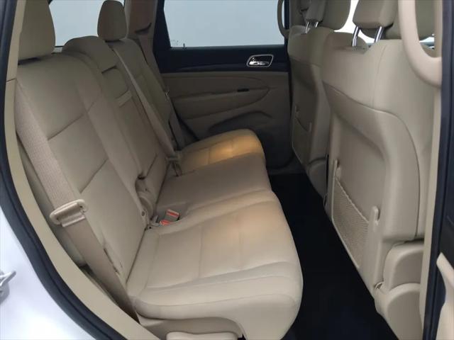 2019 Jeep Grand Cherokee Laredo E 4x2