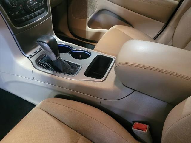 2019 Jeep Grand Cherokee Laredo E 4x2