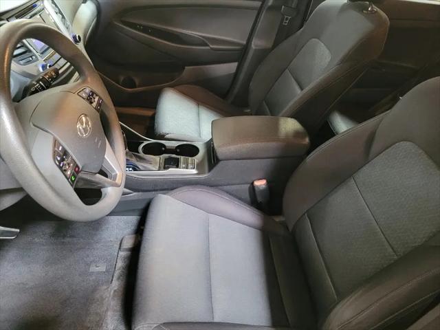 2016 Hyundai Tucson SE