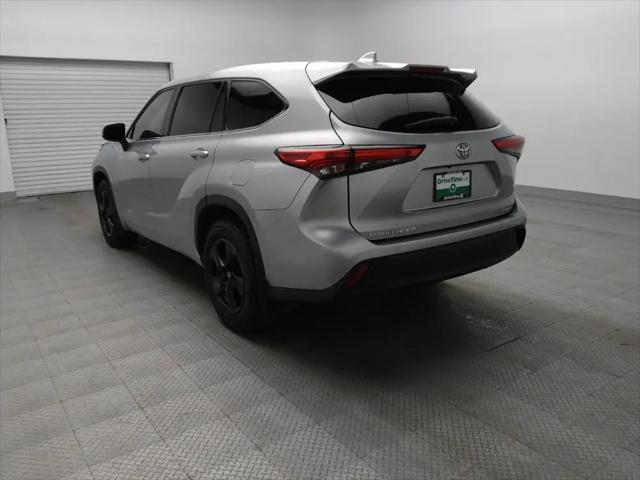 2021 Toyota Highlander LE