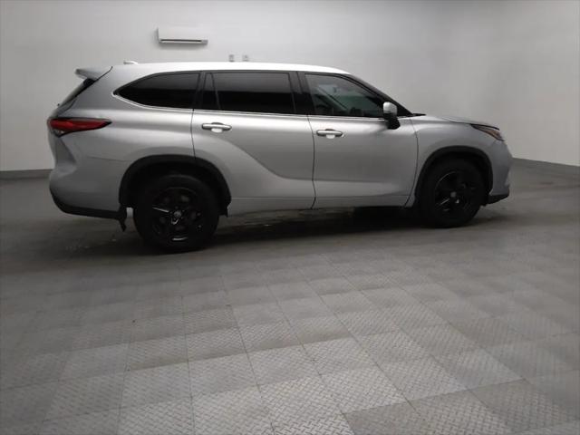 2021 Toyota Highlander LE