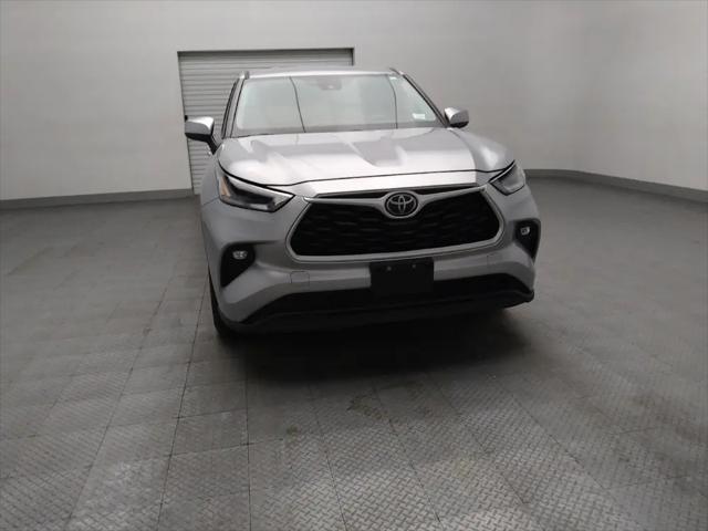 2021 Toyota Highlander LE