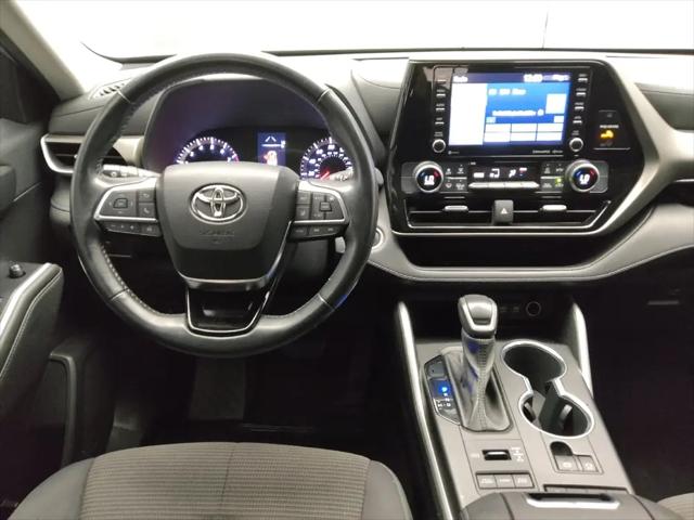 2021 Toyota Highlander LE