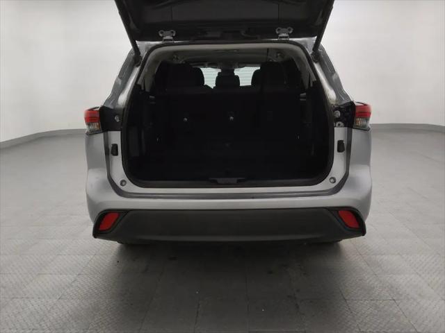 2021 Toyota Highlander LE
