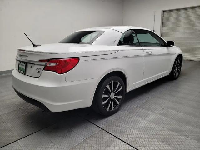 2014 Chrysler 200 S
