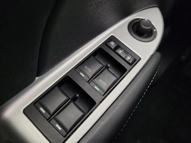 2014 Chrysler 200 S