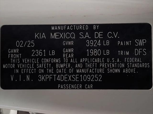 2025 Kia K4 LXS