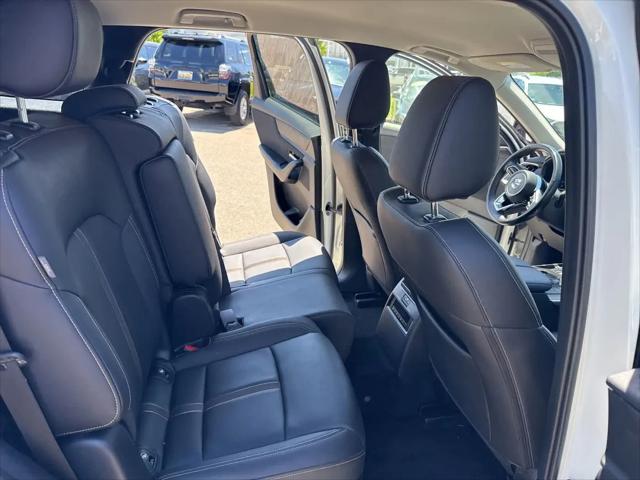 2024 Mazda X-90 3.3 Turbo Select