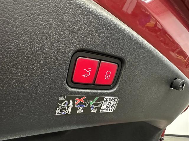 2026 Mercedes-Benz E-CLASS E 300 CLE 300