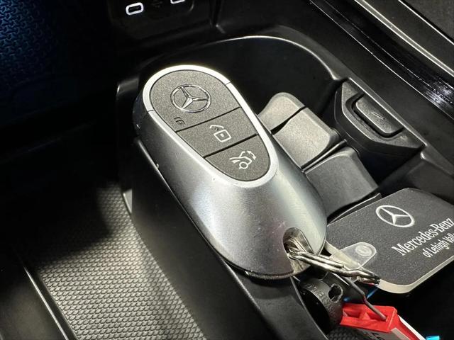 2026 Mercedes-Benz E-CLASS E 300 CLE 300