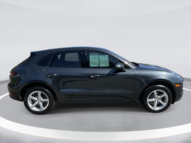 2021 Porsche Macan Macan