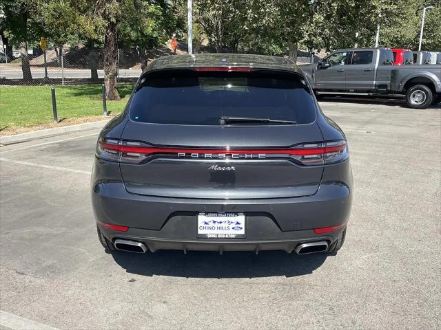 2021 Porsche Macan Macan