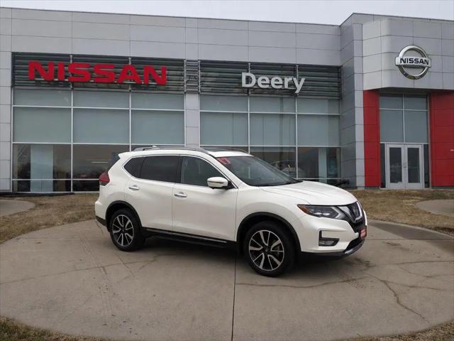 2017 Nissan Rogue SL for sale in Dubuque, IA
