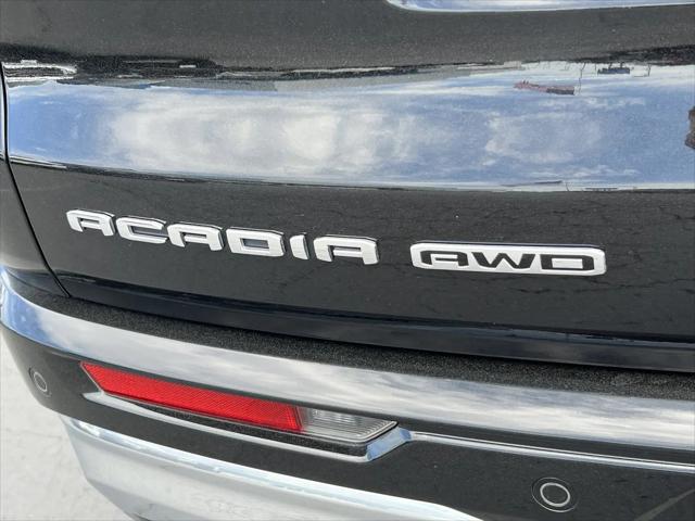 2024 GMC Acadia Denali