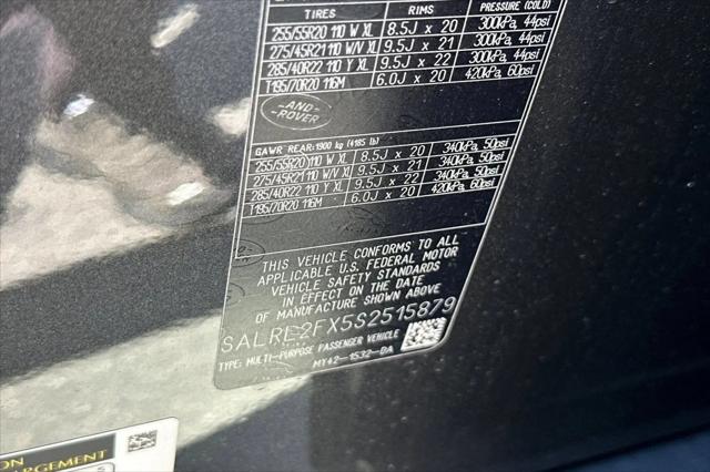 2025 Land Rover Discovery P300 Dynamic SE
