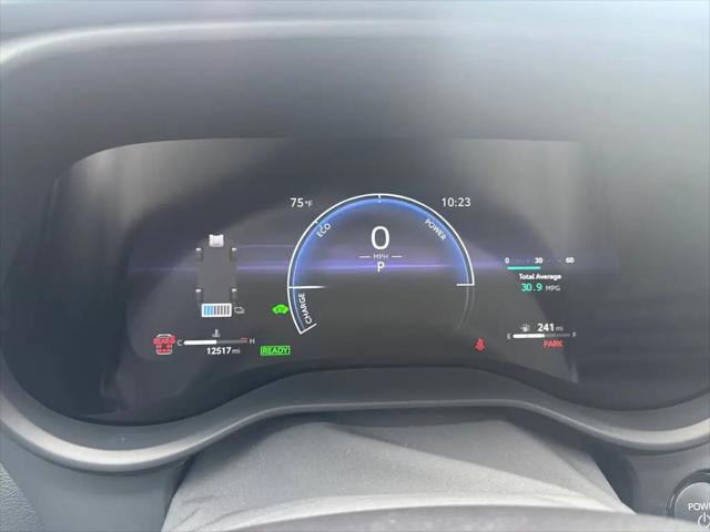 2025 Toyota Sienna Woodland Edition
