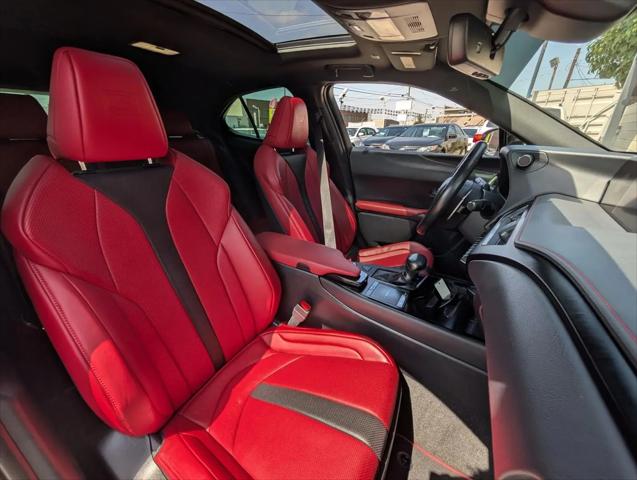 2019 Lexus UX 200 F SPORT