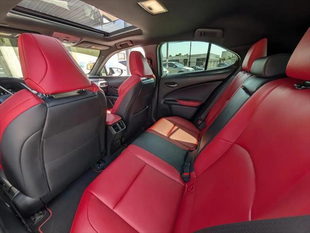2019 Lexus UX 200 F SPORT