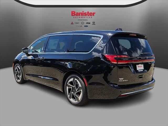 2027 Chrysler Pacifica Limited