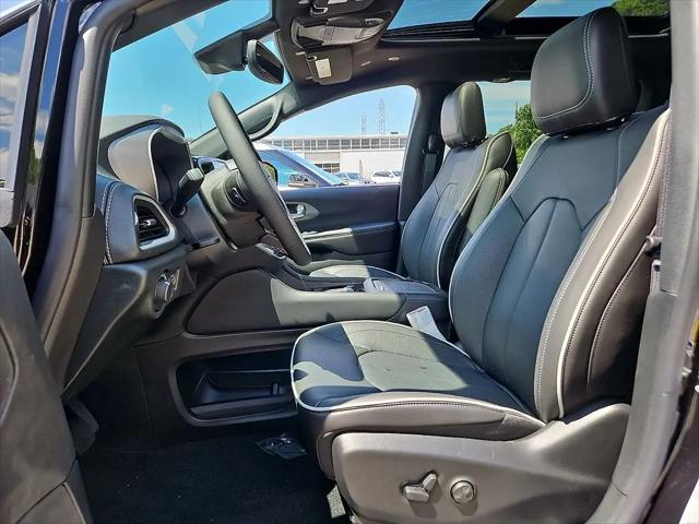 2027 Chrysler Pacifica Limited