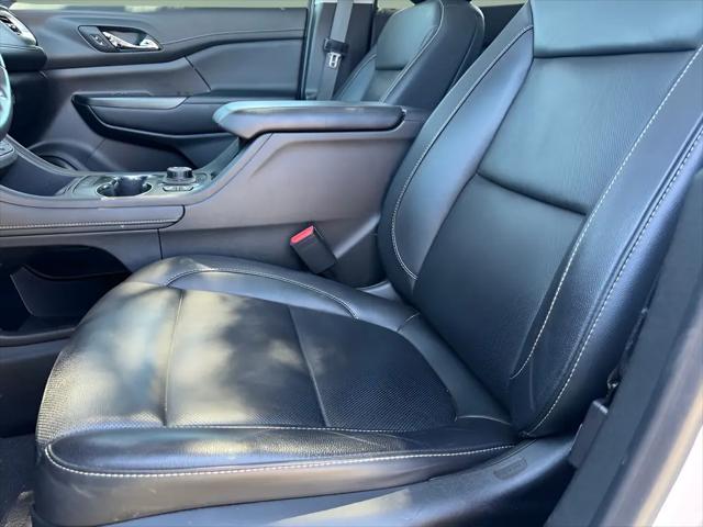 2020 GMC Acadia AWD SLT