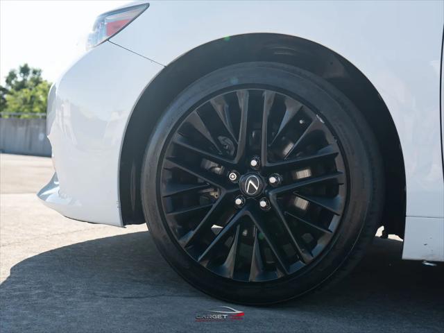 2015 Lexus ES 350 Crafted Line