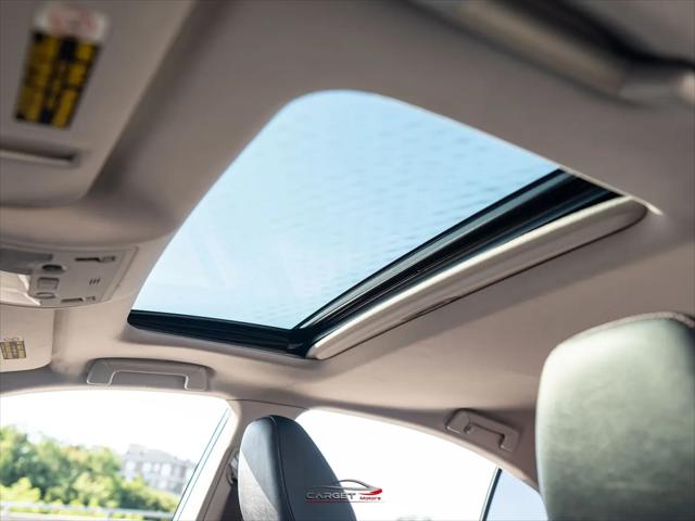 2015 Lexus ES 350 Crafted Line