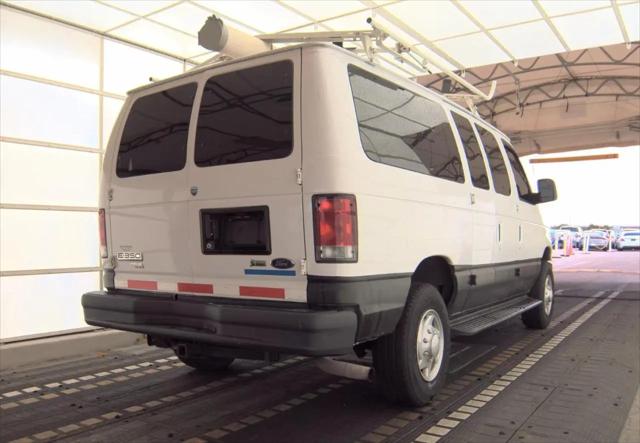 2013 Ford E-350 Super Duty Recreational