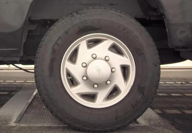 2013 Ford E-350 Super Duty Recreational
