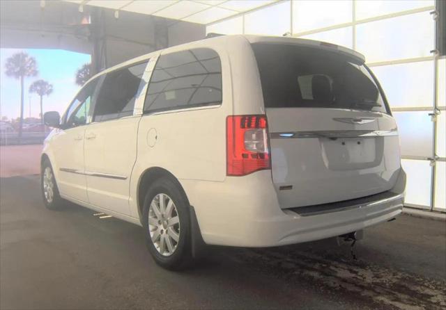 2013 Chrysler Town & Country Touring