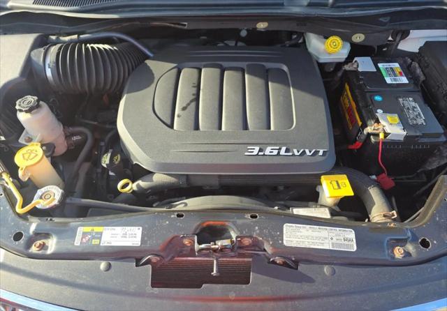 2013 Chrysler Town & Country Touring