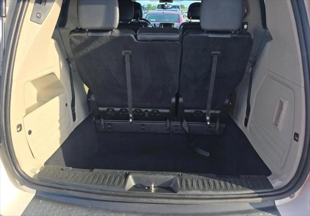 2013 Chrysler Town & Country Touring