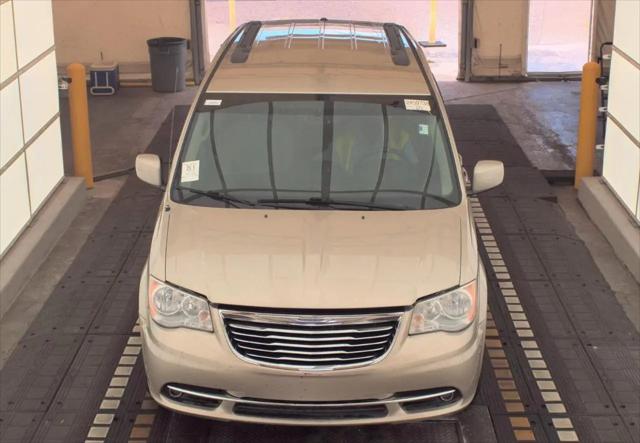 2013 Chrysler Town & Country Touring
