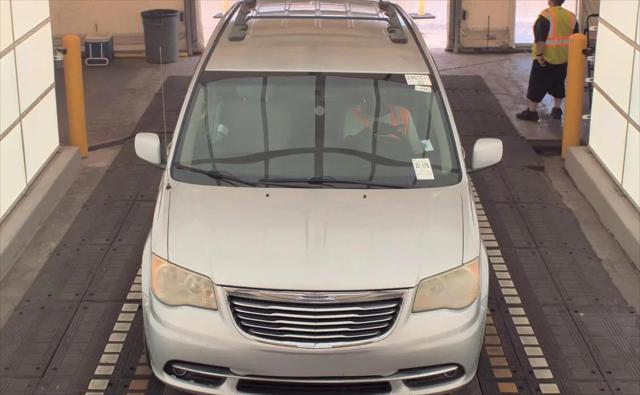 2011 Chrysler Town & Country Touring